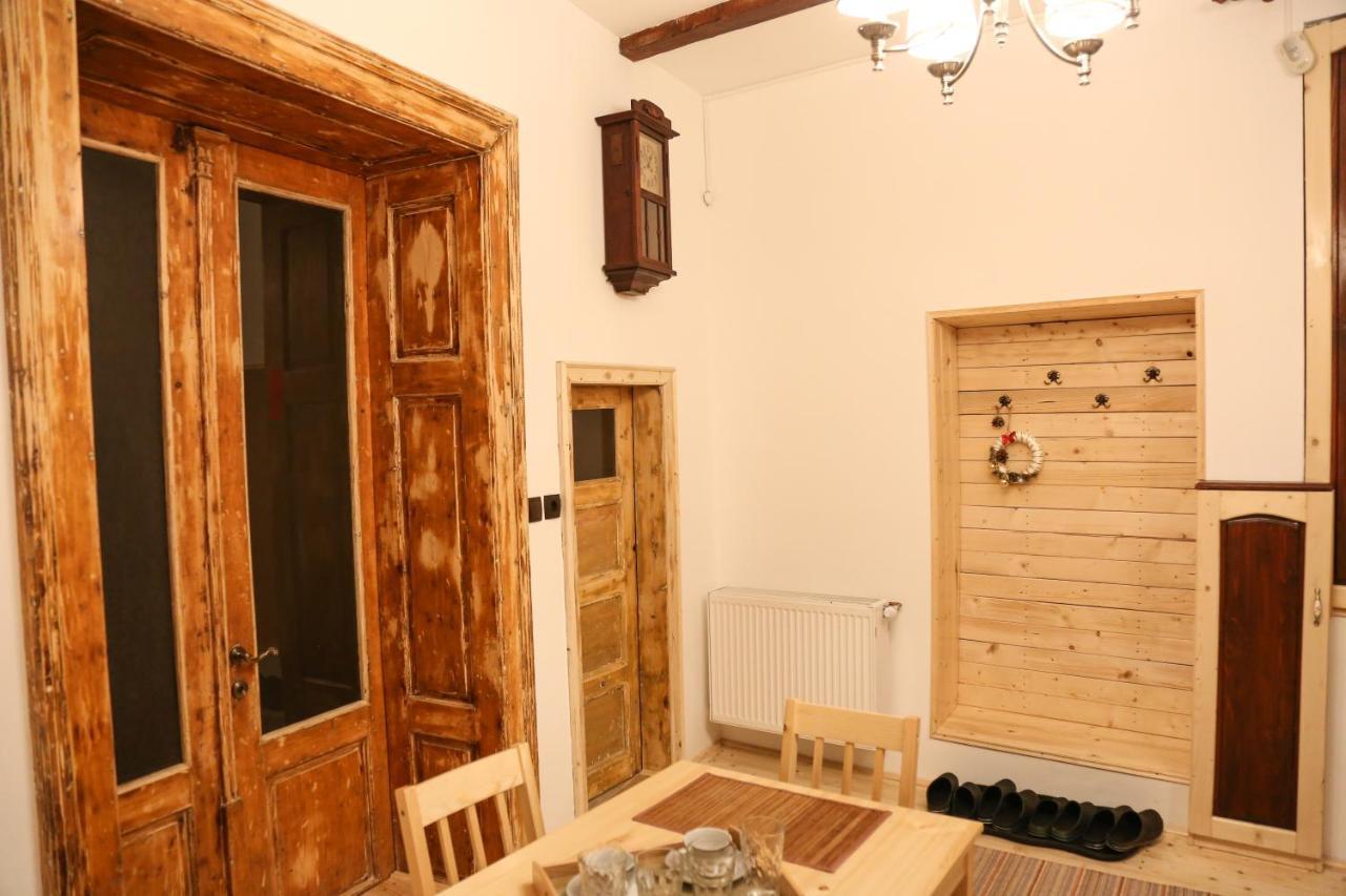 Apartamentul 16 Brassó Kültér fotó