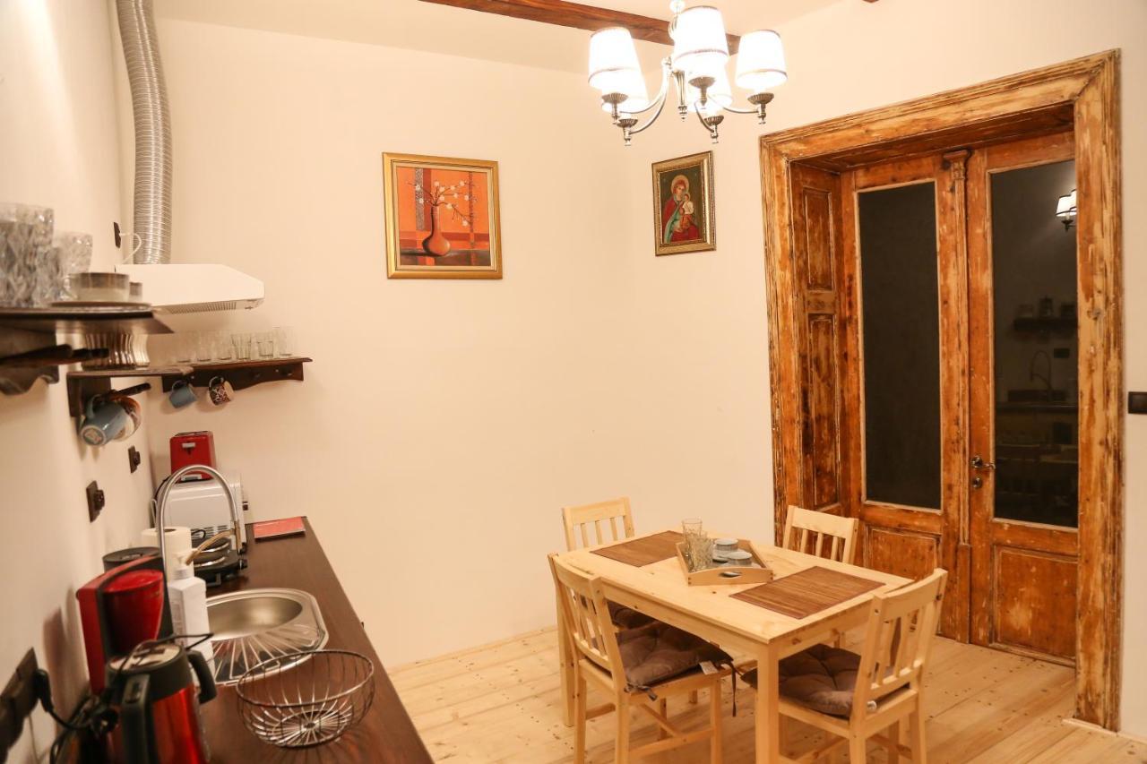 Apartamentul 16 Brassó Kültér fotó