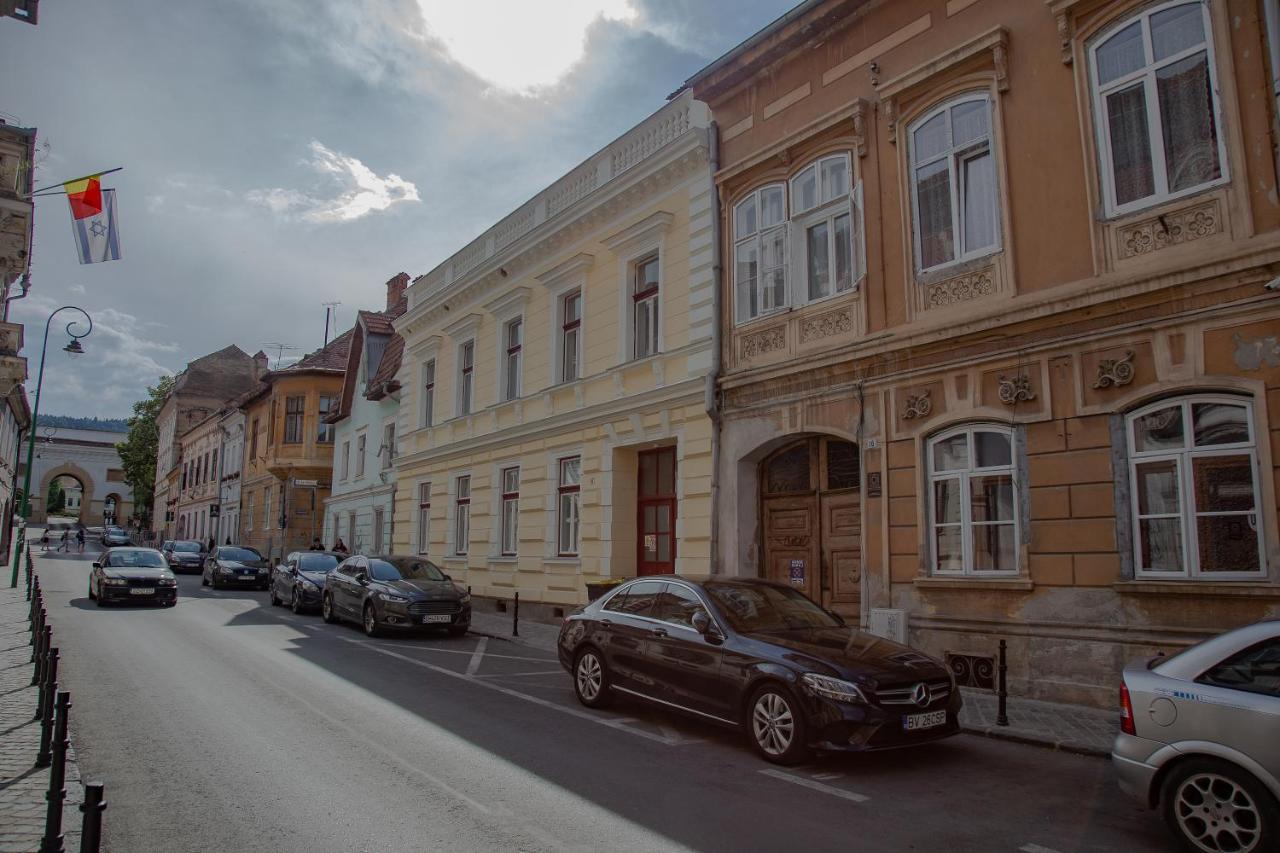 Apartamentul 16 Brassó Kültér fotó